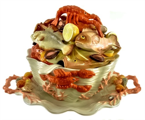 fish-lobster-tureen